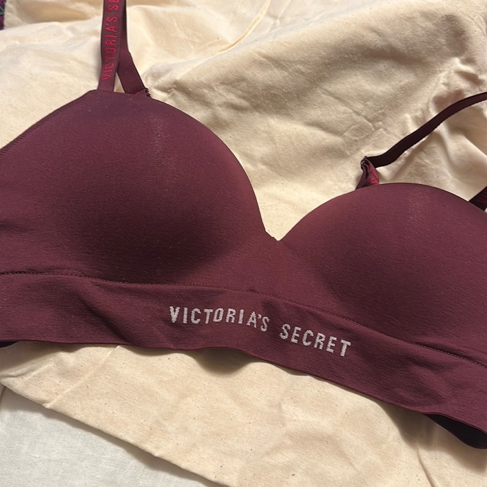 Victoria’s Secret burgundy bralette